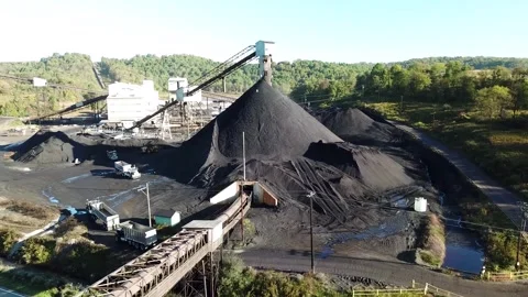 Aerial view of a working coal mine and preparation plant processing coal fo.. Stock Footage 337751171