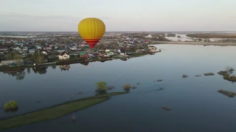 Aerial view of a yellow balloon Stock Footage 193812006