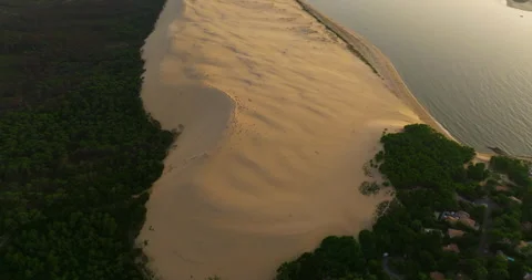 Aerial view of yellow sand dune, desert ripple cliff ridge natural landscape Видео 256204676