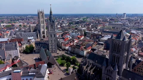Aerial wide angle panoramic view of three famous historic medieval towers Видео 339368171