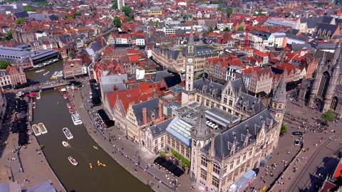 Aerial wide angle panoramic view of the historic old post office building Stockbeeldmateriaal 340039788