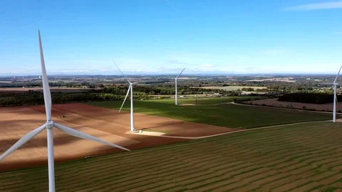 Aerial wind turbine hyperlapse Video stock 95667608
