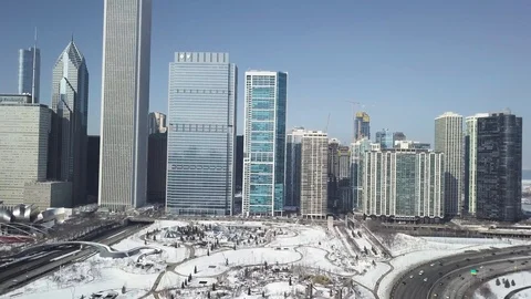 Aerial winter shot of Millenium park in Chicago v2 Video stock 100600090
