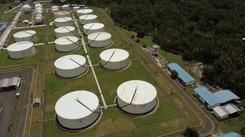 Aerial withe tank for oil gas petrol Refinery petrochemical plants Stock Footage 147903241