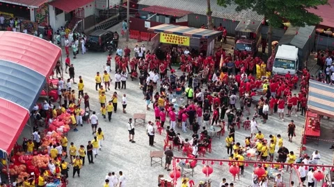Aerial Yew Keng Deity Procession Gathering at Bukit Bakri Temple Festival Видео 345436827