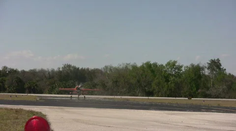 Aerobatic airplane Stock Footage 669162