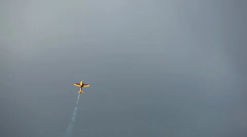 Aerobatic Team performs aerobatic stunt, machine, military, missile, trail Stock Footage 8549059