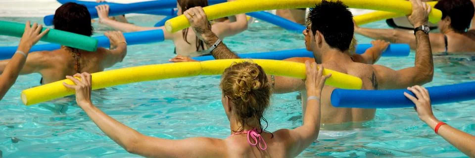 Aerobic in pool Foto stock