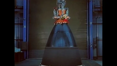 Aerojet General develops a service propulsion engine for the Apollo spacecraft Vídeos de archivo 86137891