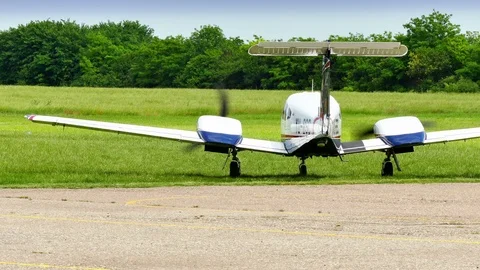 Aeromiting Aircraft Stock-Footage 91573766