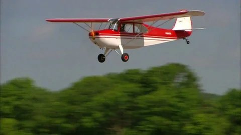Aeronca Champ 7C Fly By Vídeo Stock 69147914