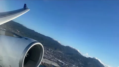 Aeroplane passenger window seat view and smooth engine sound. Stock-Footage 210738005