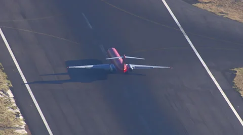 An aeroplane taking off Stock Footage 31961280