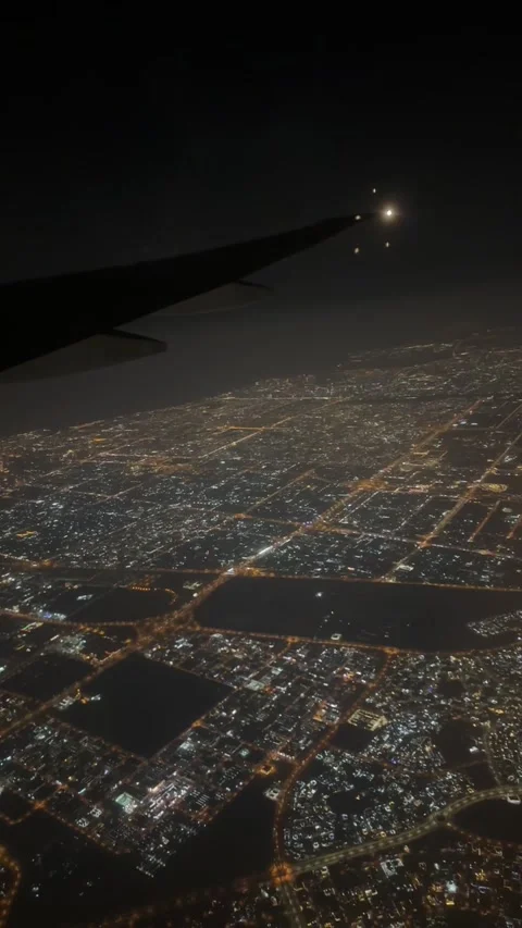 AEROPLANE VIEW OF DUBAI Video stock 323731480