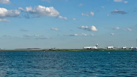 Aeroport Stock Footage 143538826