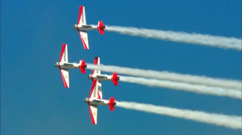Aeroshell Flight Team 動画素材 38224843