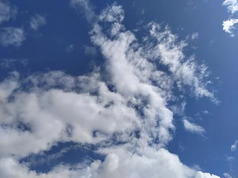 Aesthetic cloudy sky with soft light and dreamy atmosphere, perfect natural back Fotos de archivo