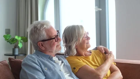 An Affectionate Senior Couple Embracing and 库存影片 332686685