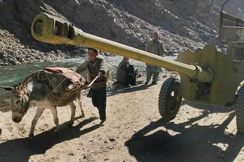Afghanistan Ddr Program - Dec 2003 Foto stock