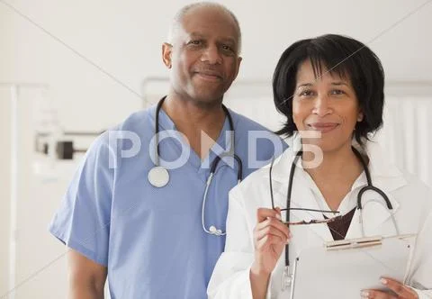 African doctor and surgeon in hospital Stock Photos