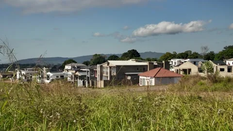 African Luxury Housing Developments, Wide Tracking Crane Shot Right to Left Vídeo Stock 337293374