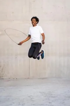 Afro athletic man doing exercise outdoors. Foto stock