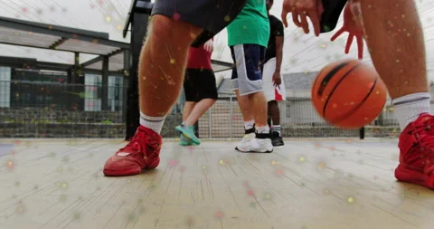 After initial bounce red-shoed player executing crossover dribble, feinting and 動画素材 314475449