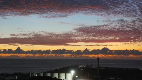 After sunset in the evening, the colorful clouds on the sea covered the sky 스톡 동영상 142246844