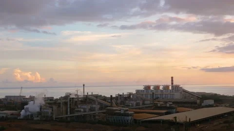 After sunset in the evening, the colorful clouds on the sea covered the sky 스톡 동영상 142247366