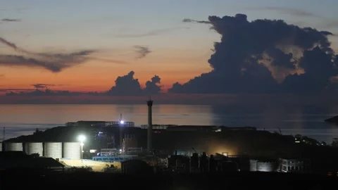 After sunset in the evening, the colorful clouds on the sea covered the sky 動画素材 142247965