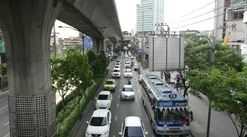 After Working Hours Traffic, Sukhumvit Road, Bangkok, Thailand Video stock 51944114