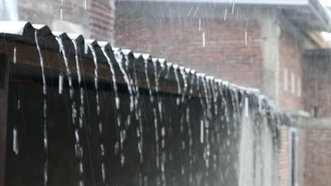 Afternoon rain(4) Stock Footage 325167014