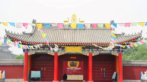 Aged Chinese temple Stock Footage 891136