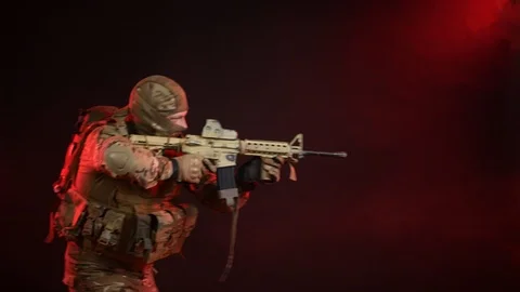 Agent fbi with automatic rifle Stock Footage 124652103