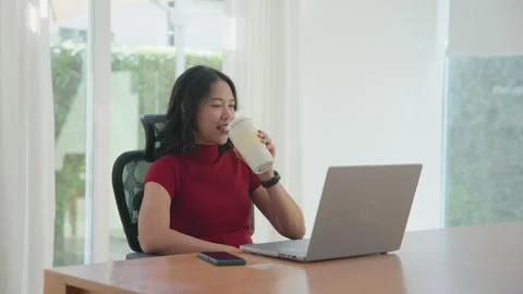 Agentic AI future of payment fintech concept easy smart life for Gen z user Vídeo Stock 333025783
