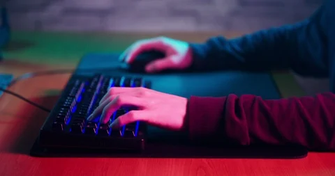Aggresively playing on gaming accessories Vídeo Stock 104193782