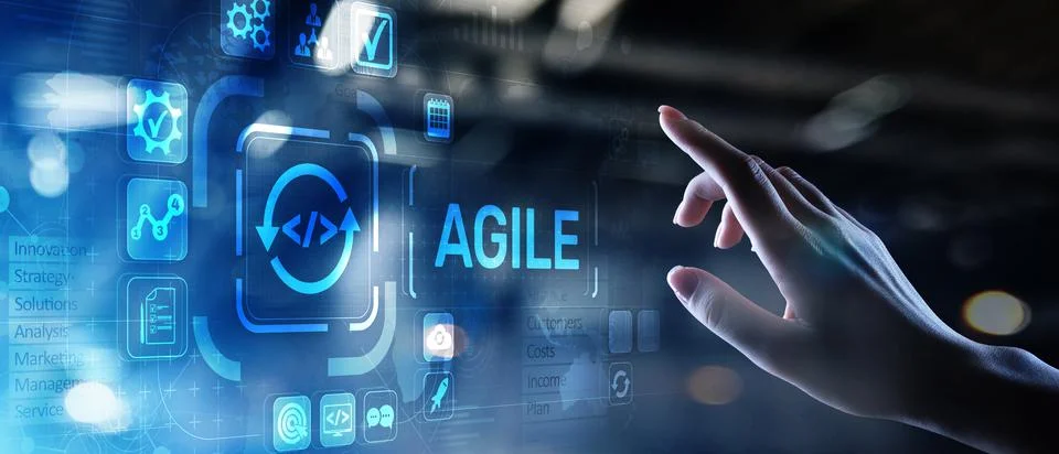 Agile development methodology concept on virtual screen. Technology concept. Foto stock