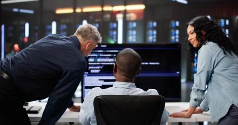 Agile Professionals Collaborate On Programming Efficiency In Diverse Team Set 写真素材