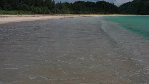 AH - Beach Wave Stock Footage 172529184