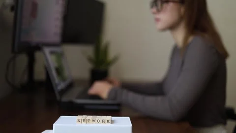 AI assists with academic research Видео 337570858