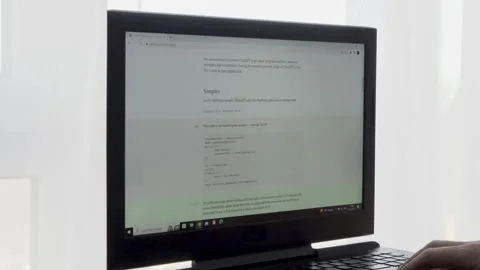 AI chatbot powered by GPT technology, providing feedback on the quality of the Vidéo 234874810