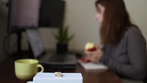 AI helps student learn Vidéo 337570627