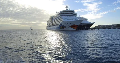 AIDA 動画素材 93268226