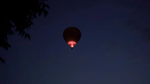 Air Baloon At  Night 스톡 동영상 307039817