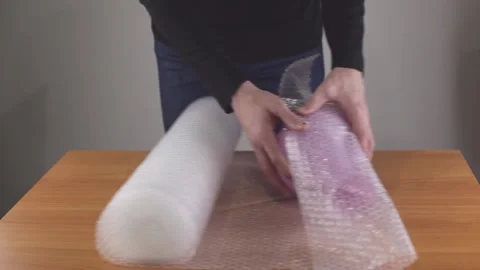 Air bubble wrap Stock Footage 225439887