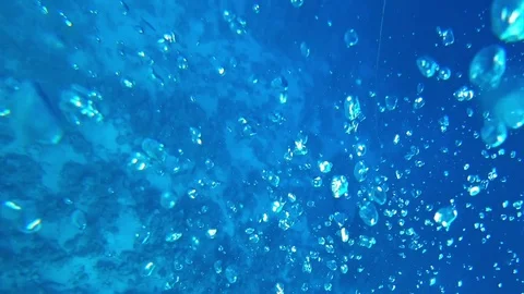 Air bubbles and sea Stock Footage 83992758