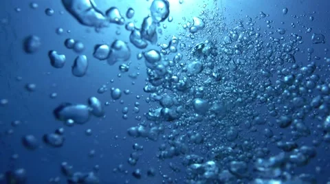 Air Bubbles in the Blue Water 스톡 동영상 61576295