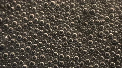 Air bubbles in boiling water Video stock 146711497