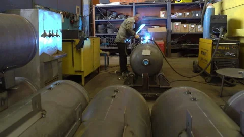 Air Compressor boiler manufacturing 動画素材 256657507