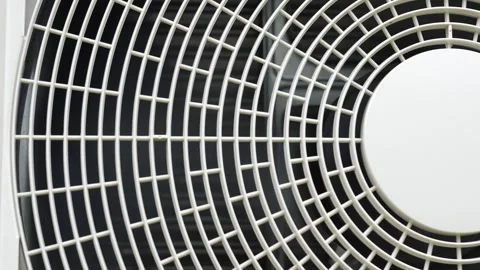 The air conditioner and compressor run. Video stock 315542510